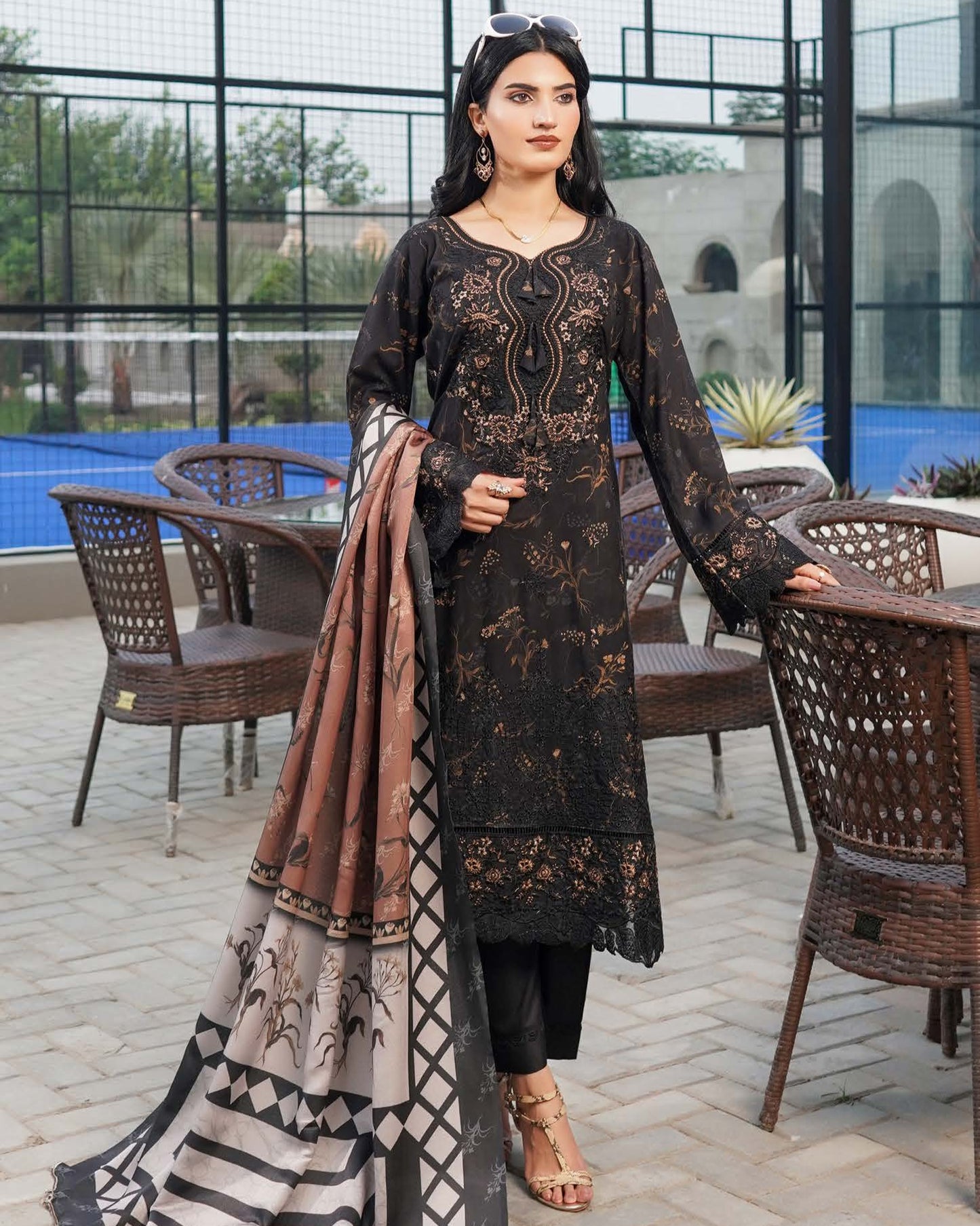 Munira Rangbahar Dhanak 05 Black