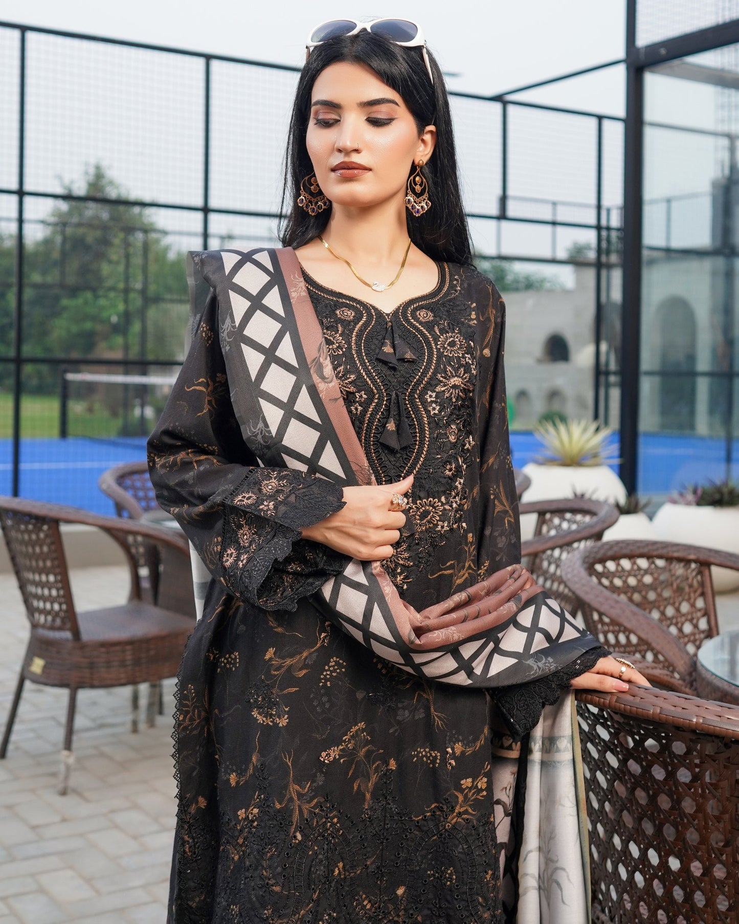 Munira Rangbahar Dhanak 05 Black