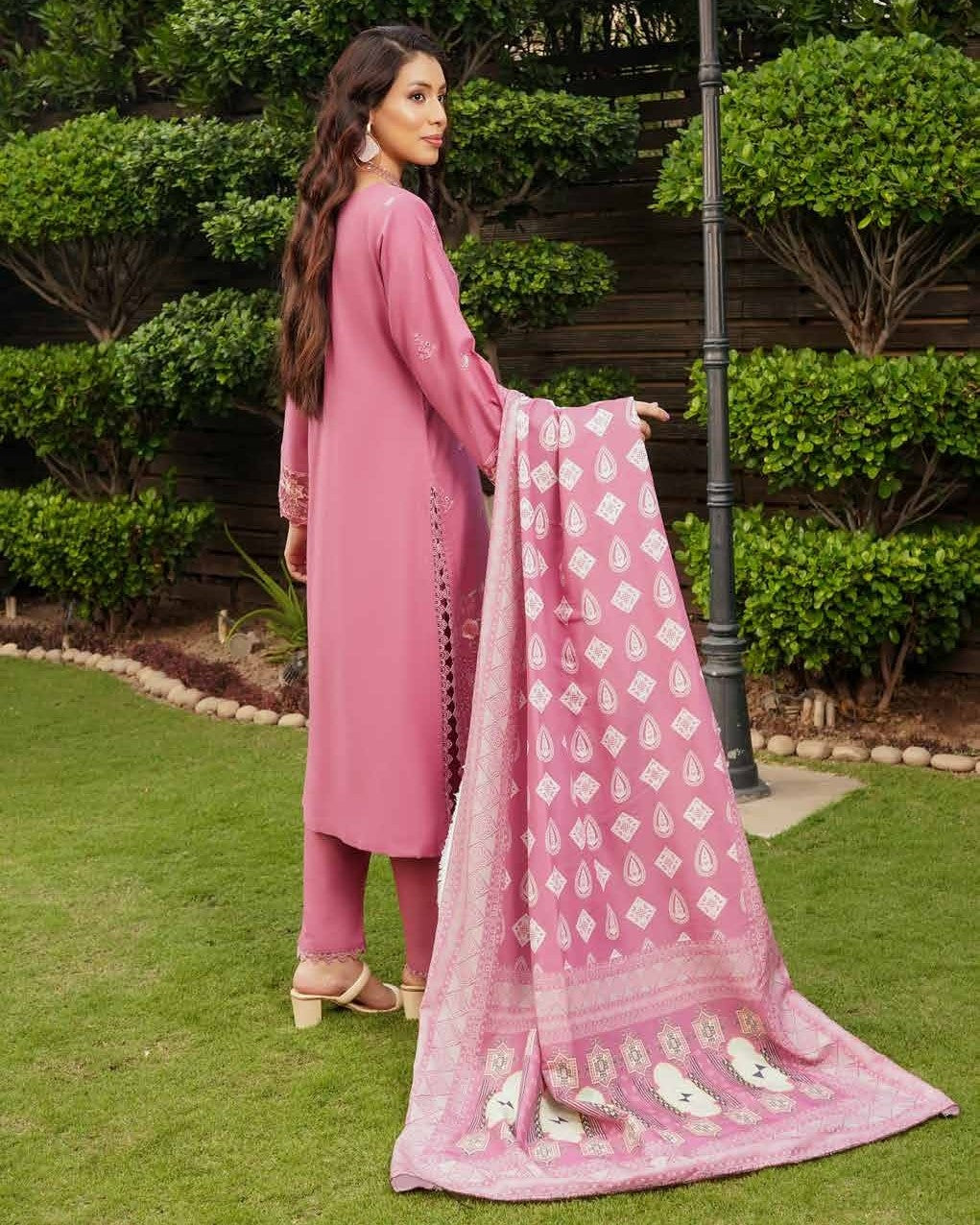 Munira Khas Dhanak MSL 04 Pink
