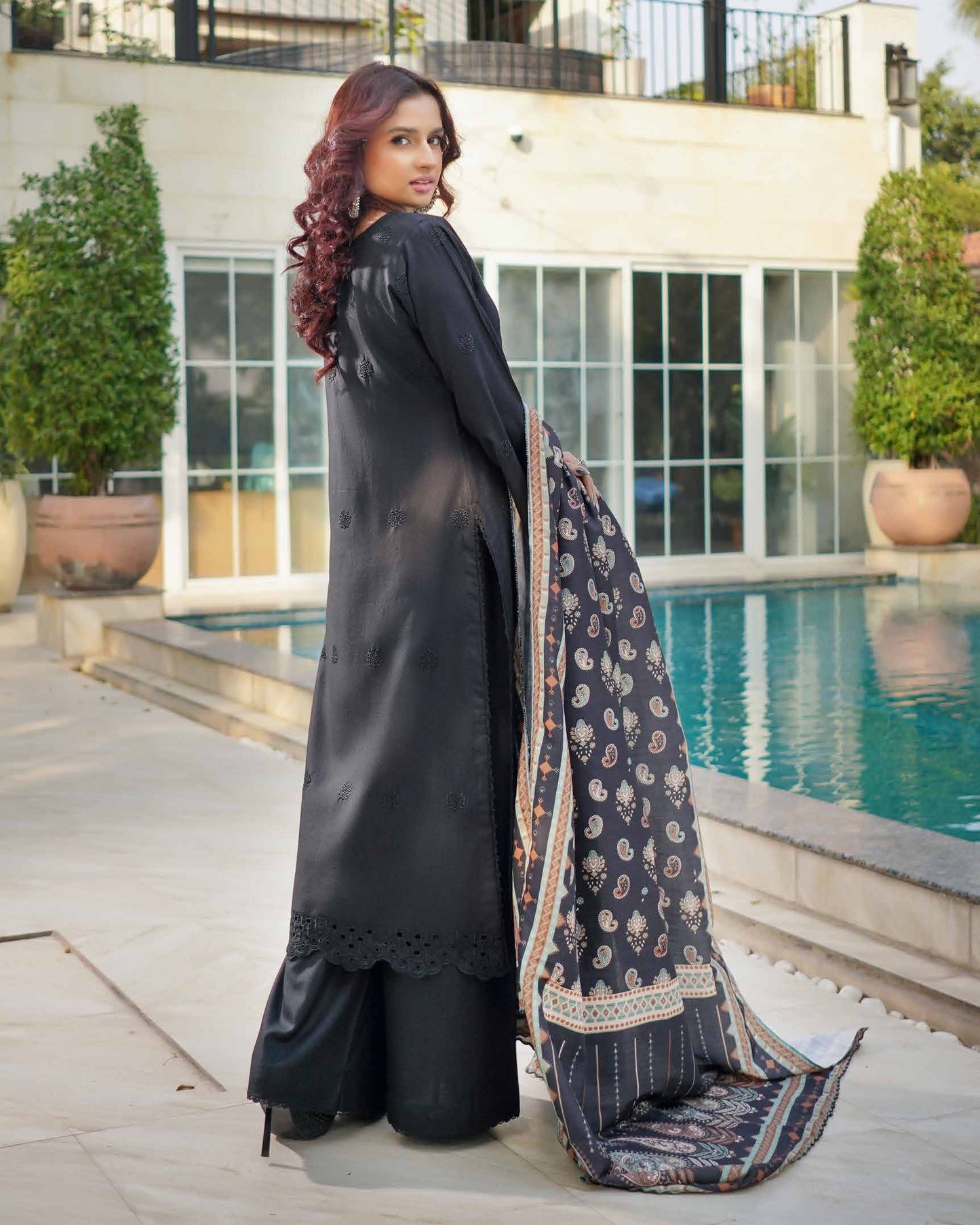 Munira Maan Dhanak MSL 07 Black