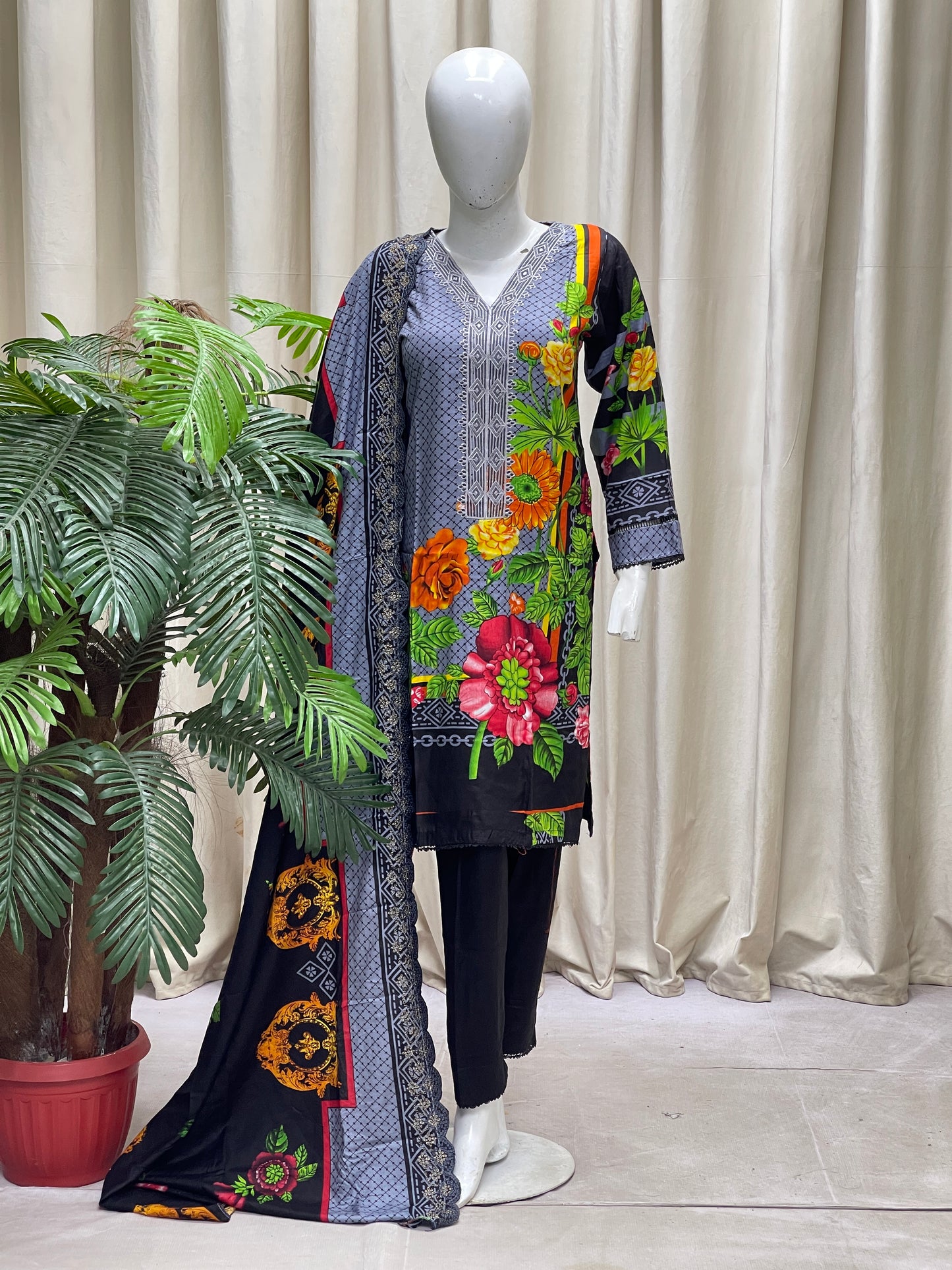 K&R Linen With Embroidered Dupatta 59 Grey