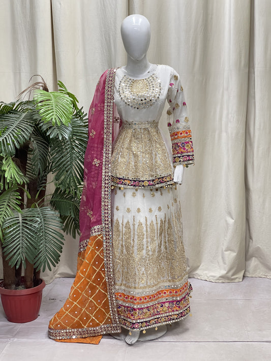 327 LEHNGA C-FANCY White